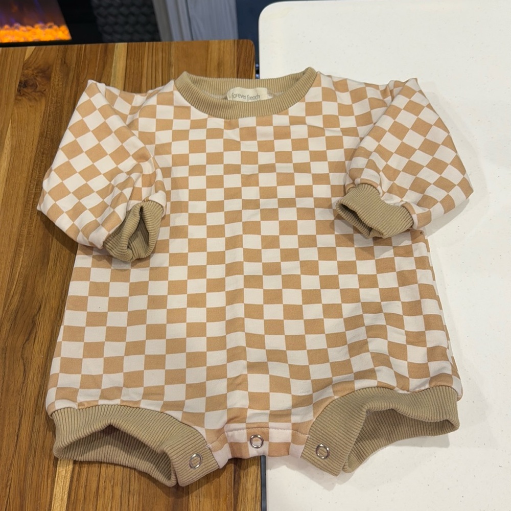 Forever French bubble romper 3-6 months